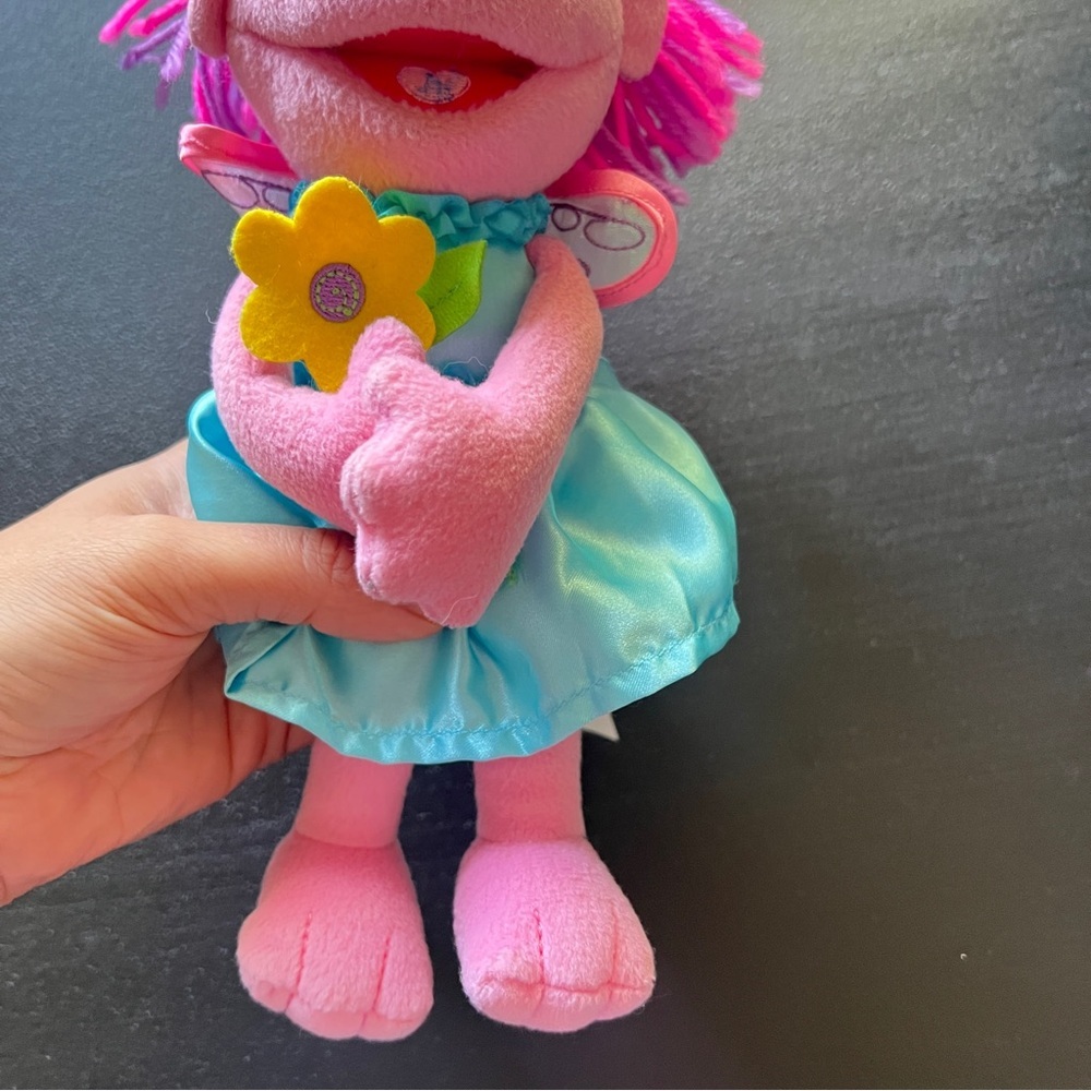 GUND Sesame Street Abby Cadabby Plush Fairy Doll Flower Girl 11 inch Plushie - Picture 6 of 10